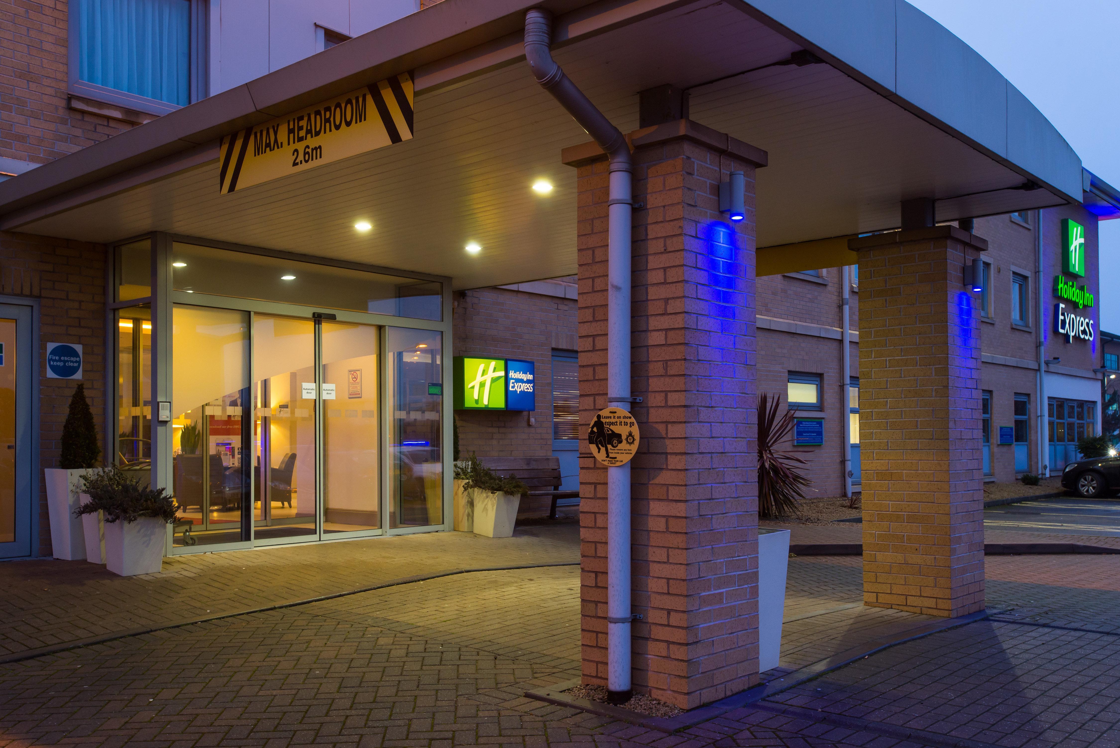 Holiday Inn Express East Midlands Airport By Ihg Castle Donington Luaran gambar