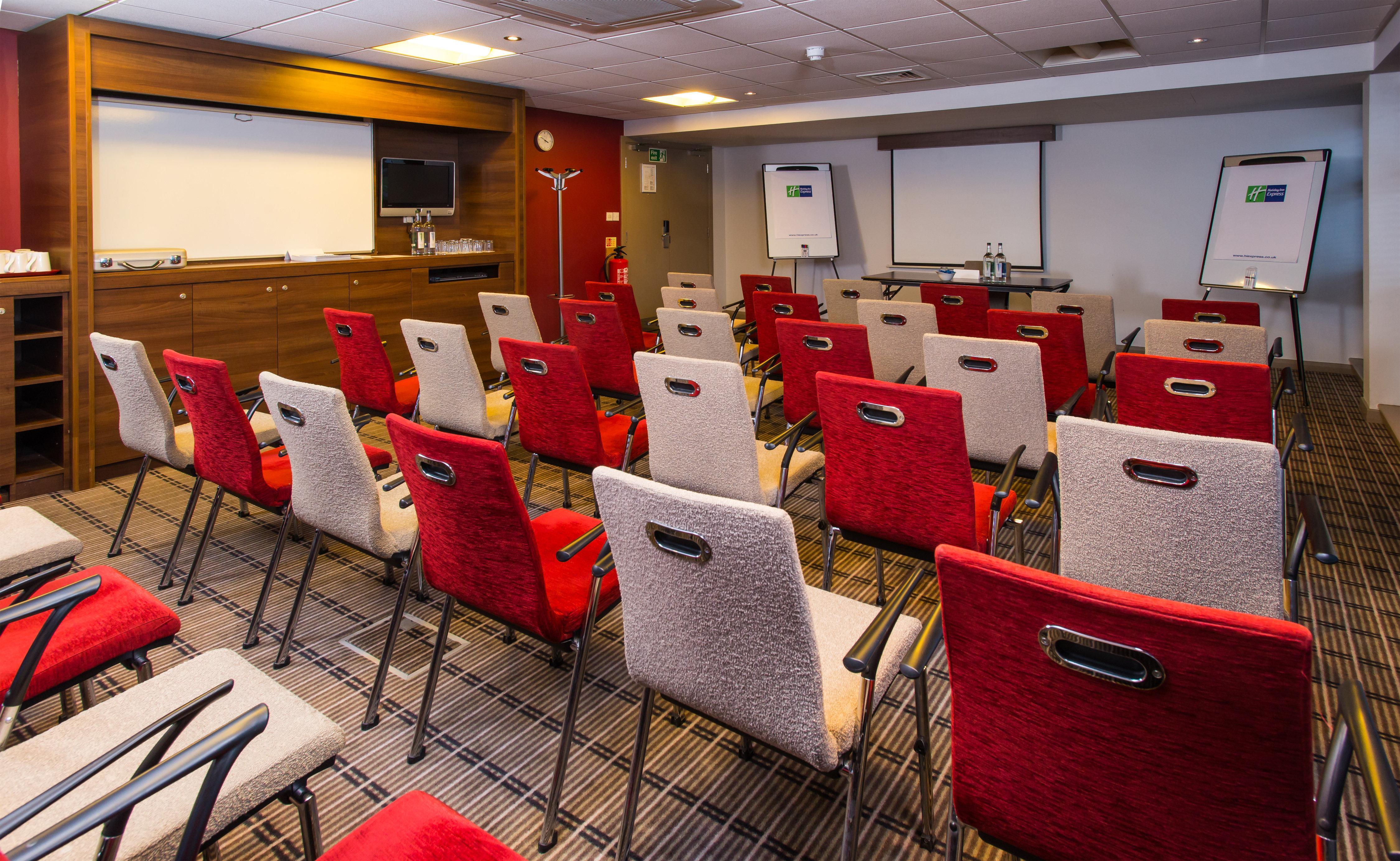 Holiday Inn Express East Midlands Airport By Ihg Castle Donington Luaran gambar