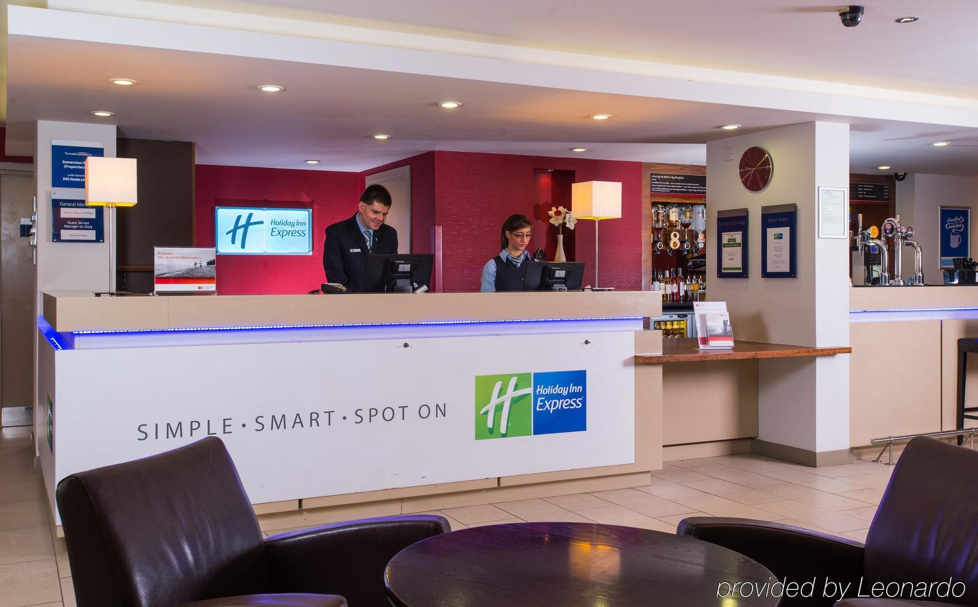 Holiday Inn Express East Midlands Airport By Ihg Castle Donington Luaran gambar
