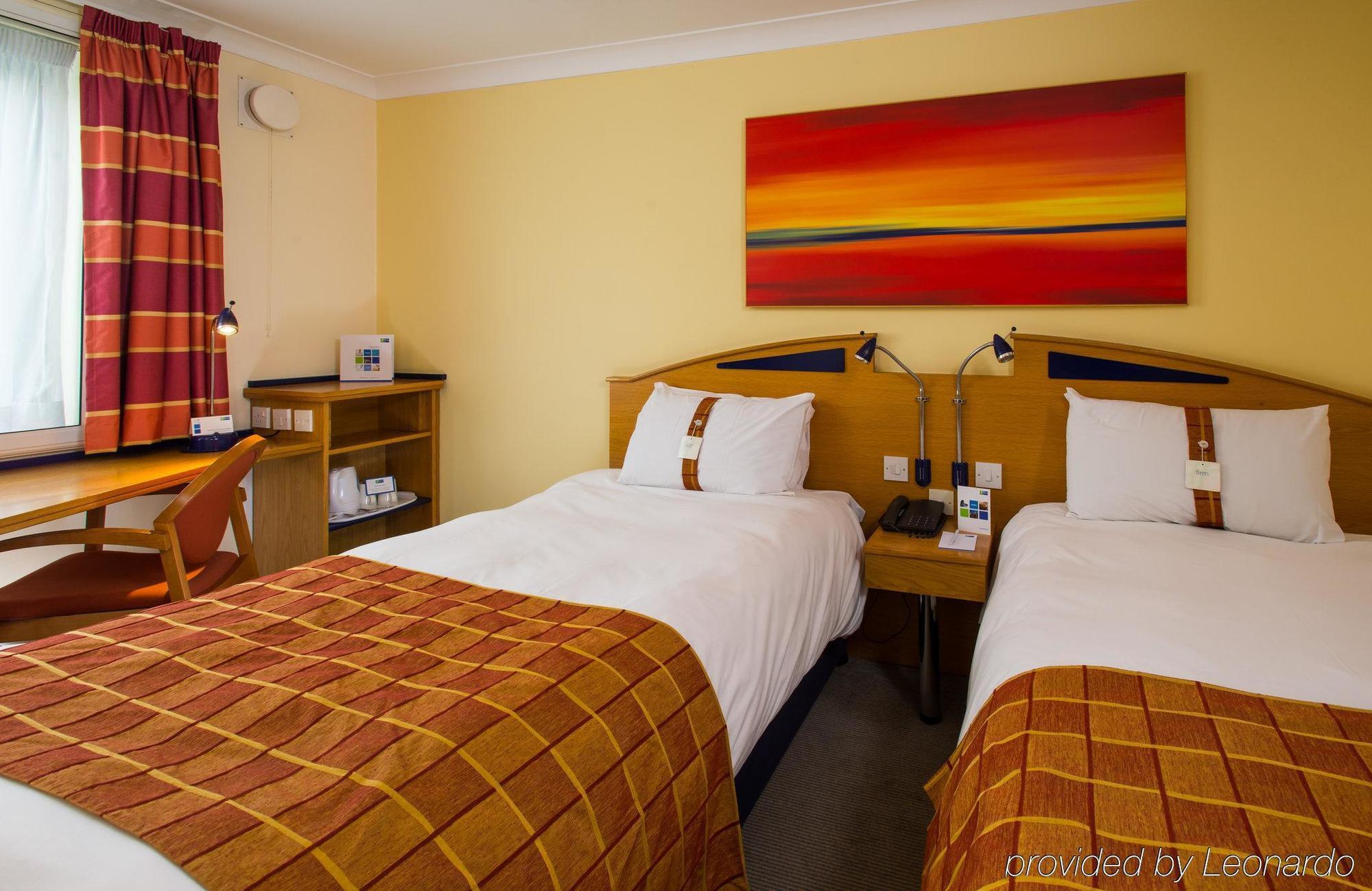 Holiday Inn Express East Midlands Airport By Ihg Castle Donington Luaran gambar